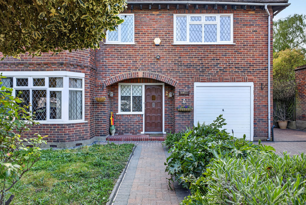 Ivy Gate- click for photo gallery